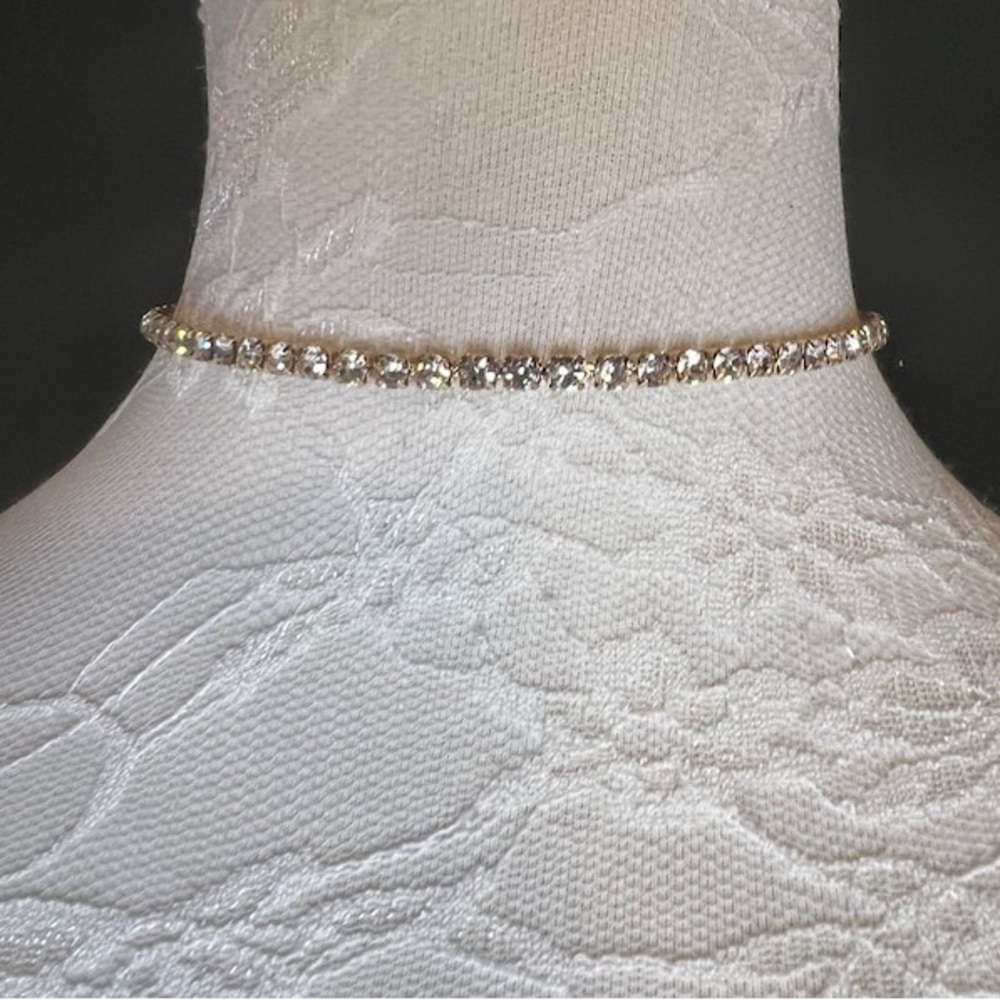Elegant Gold and Silver Crystal Choker Necklace